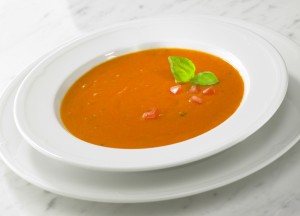 Tomatensuppe als Vorspeise oder Hauptgericht